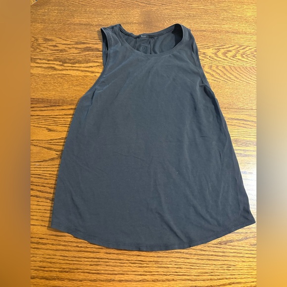 lululemon athletica Tops - Lululemon 🥰😻🍋Sleeveless Black Tank Top